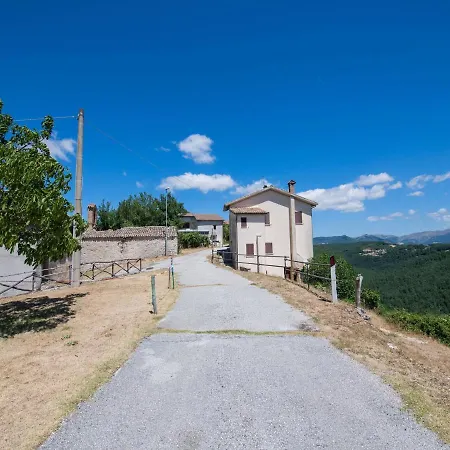 In With Pool & Views Vakantiehuis *