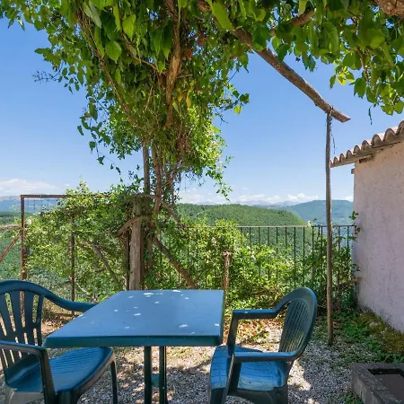 Ferienhaus In With Pool & Views Sellano