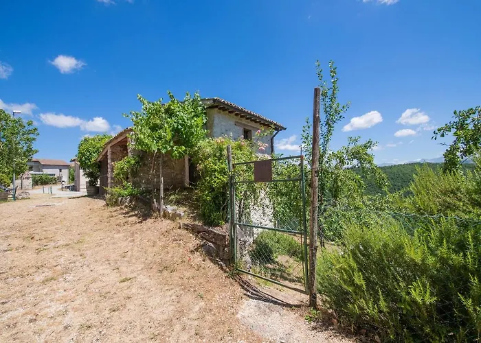 In With Pool & Views