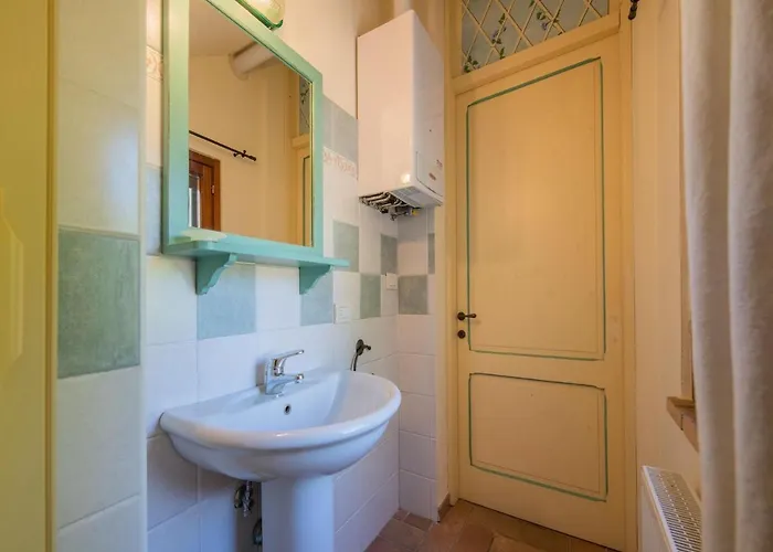 In With Pool & Views Casa de Férias Sellano