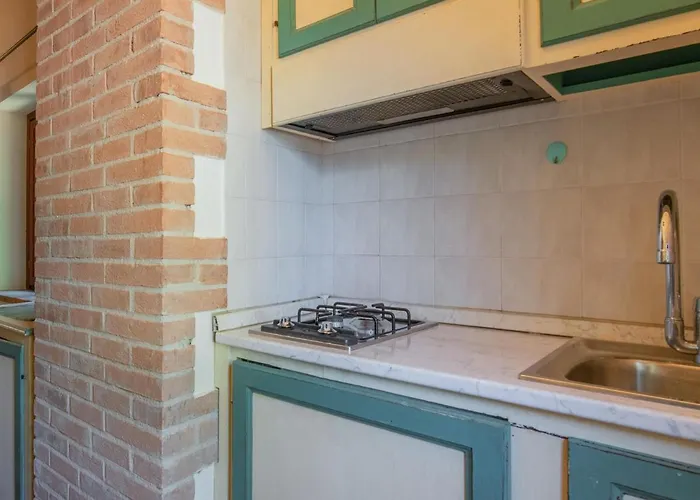 In With Pool & Views